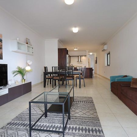 Modern 3Br Stylish & Spacious Apartment - Close To Sliema Promenade Gzira Eksteriør bilde