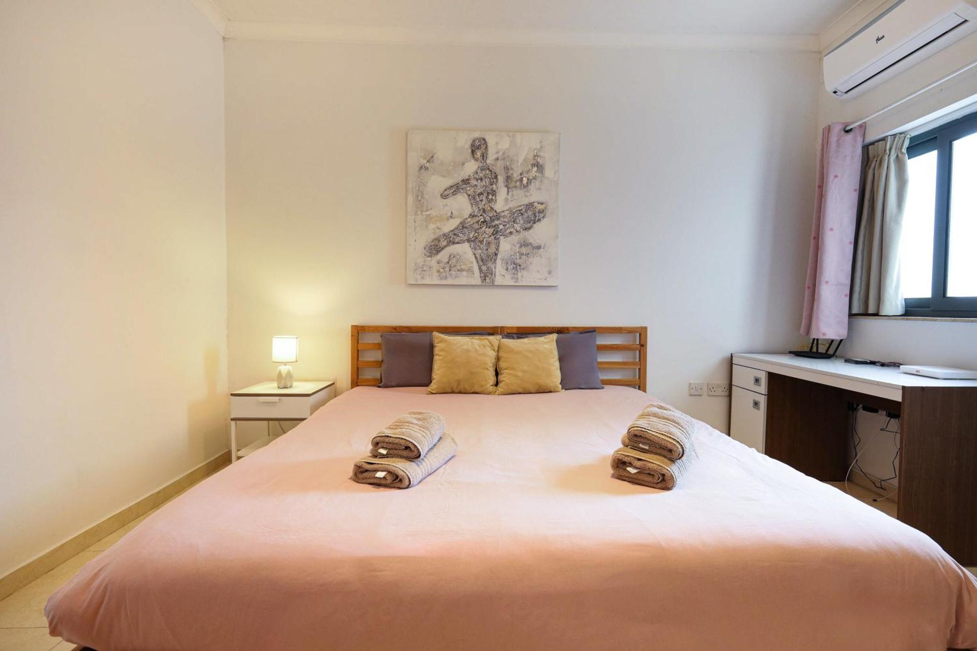 Modern 3Br Stylish & Spacious Apartment - Close To Sliema Promenade Gzira Eksteriør bilde