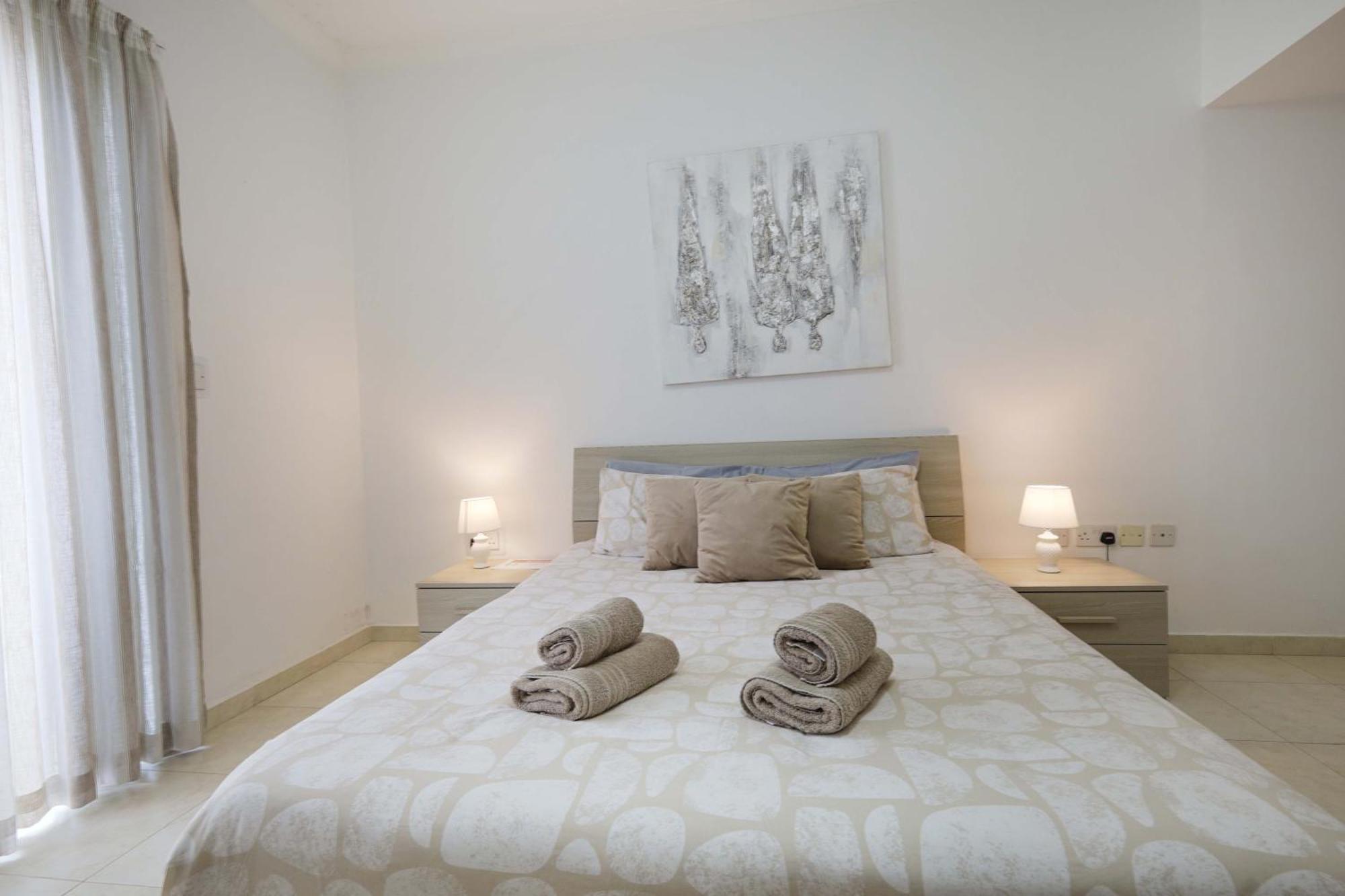 Modern 3Br Stylish & Spacious Apartment - Close To Sliema Promenade Gzira Eksteriør bilde