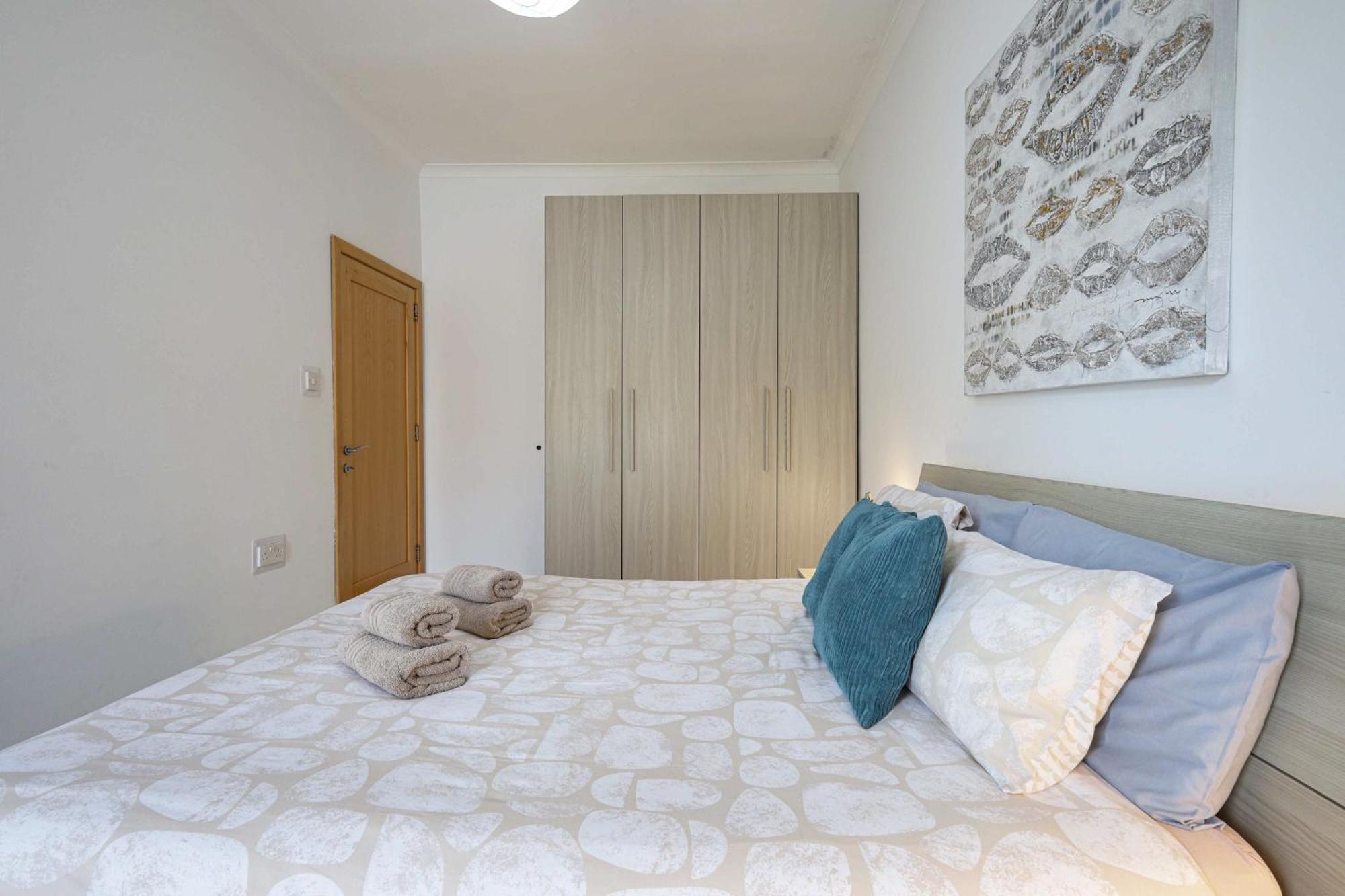 Modern 3Br Stylish & Spacious Apartment - Close To Sliema Promenade Gzira Eksteriør bilde