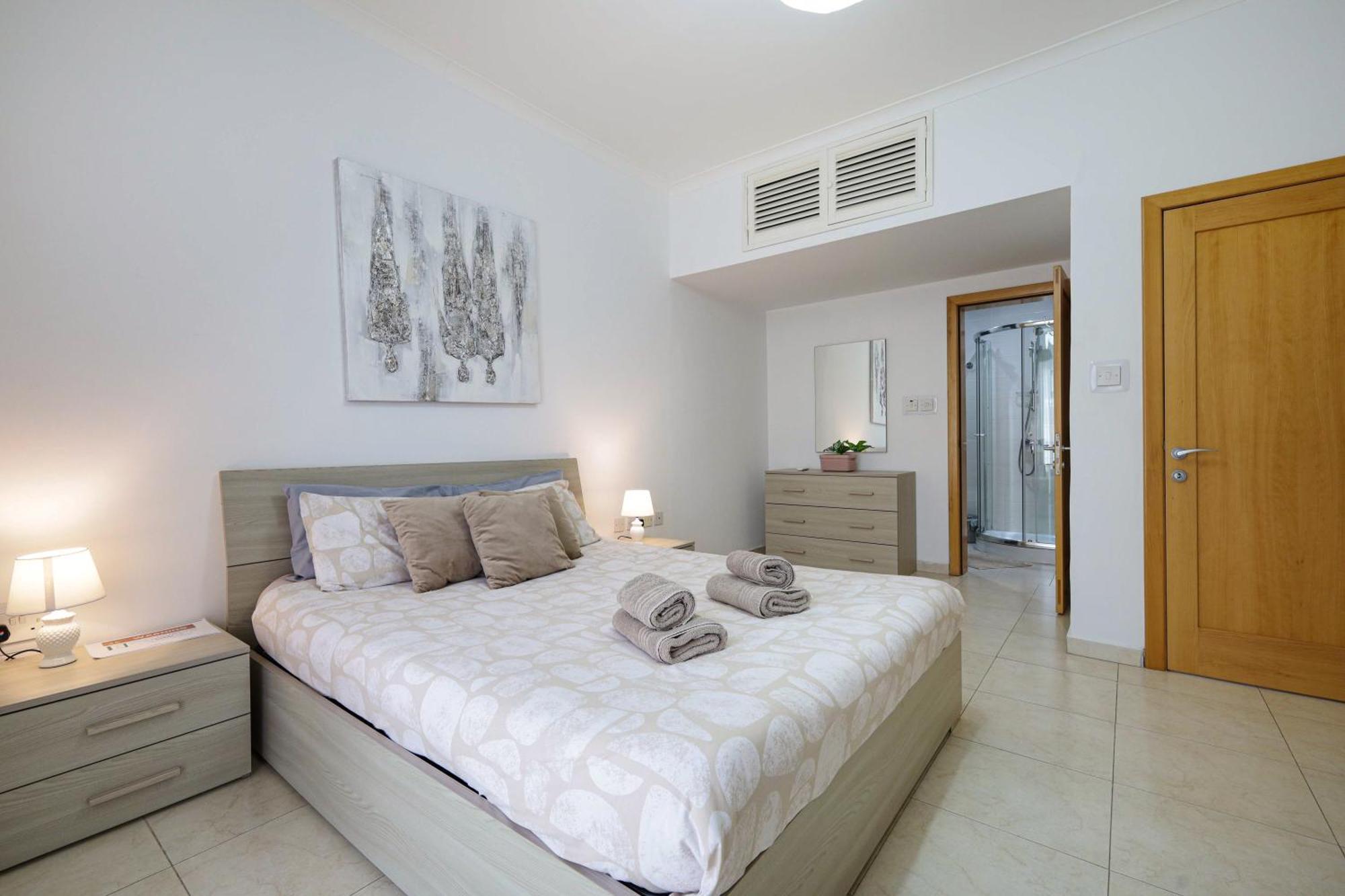 Modern 3Br Stylish & Spacious Apartment - Close To Sliema Promenade Gzira Eksteriør bilde